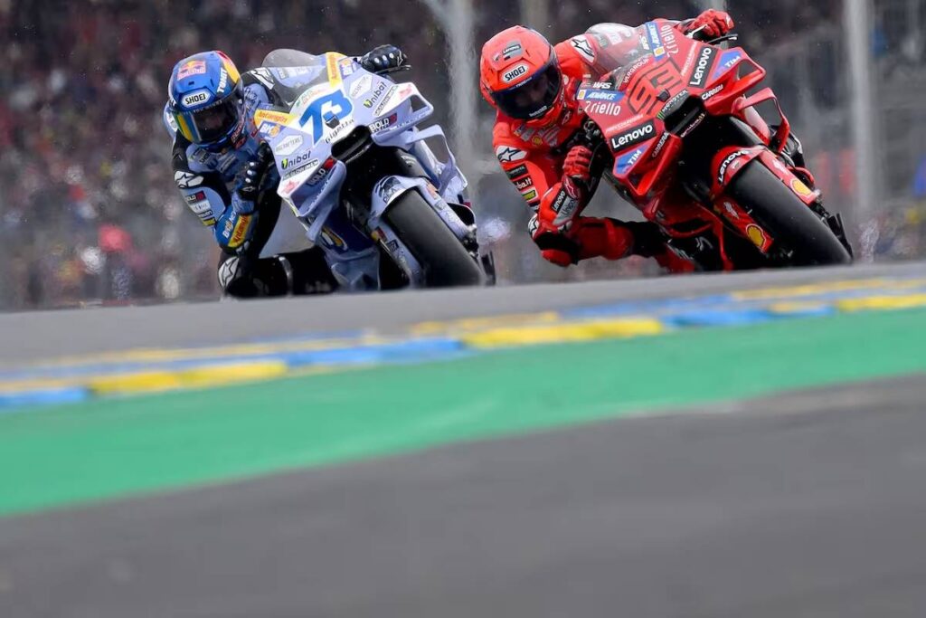 Público asistiendo al Gran Premio de Argentina de MotoGP