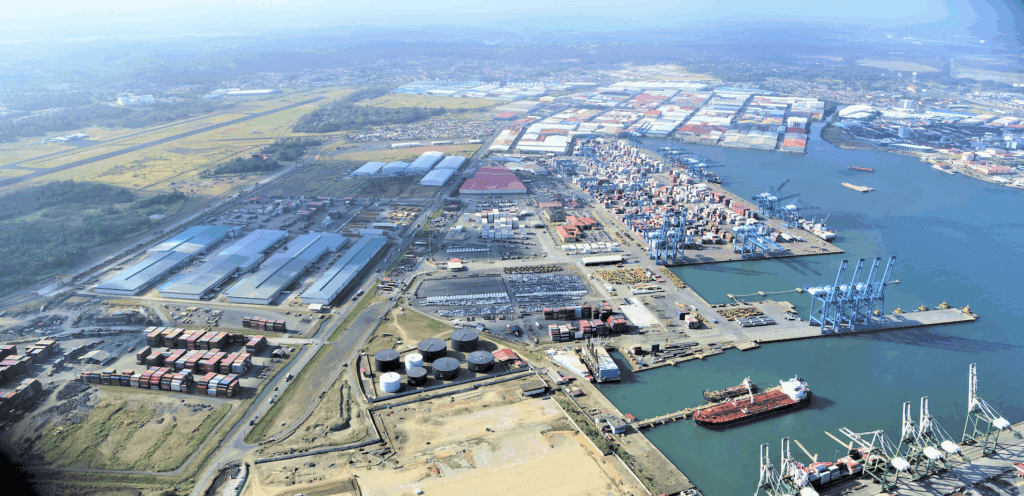 Centro logístico en Panamá para comercio internacional y rutas marítimas