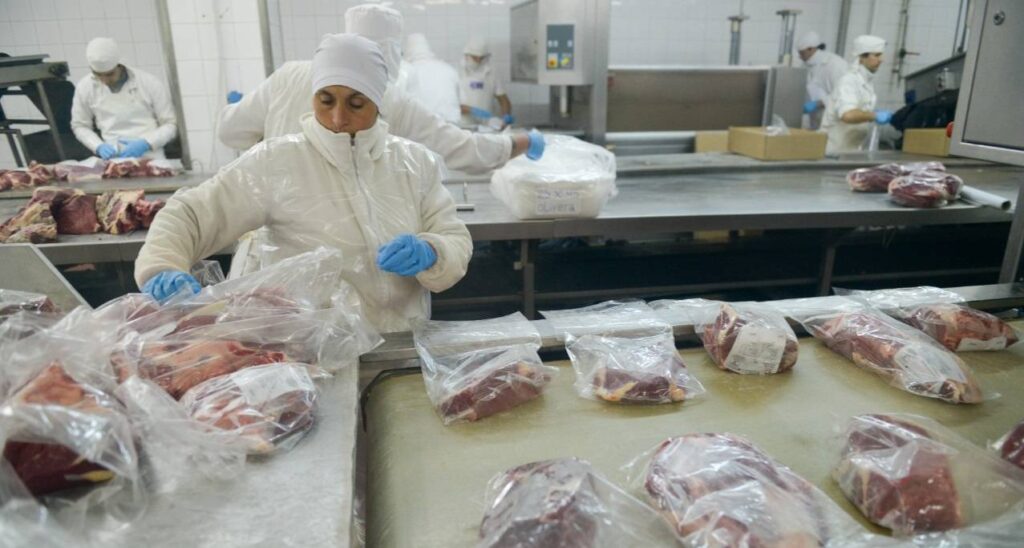 carne bovina argentina en proceso de exportación