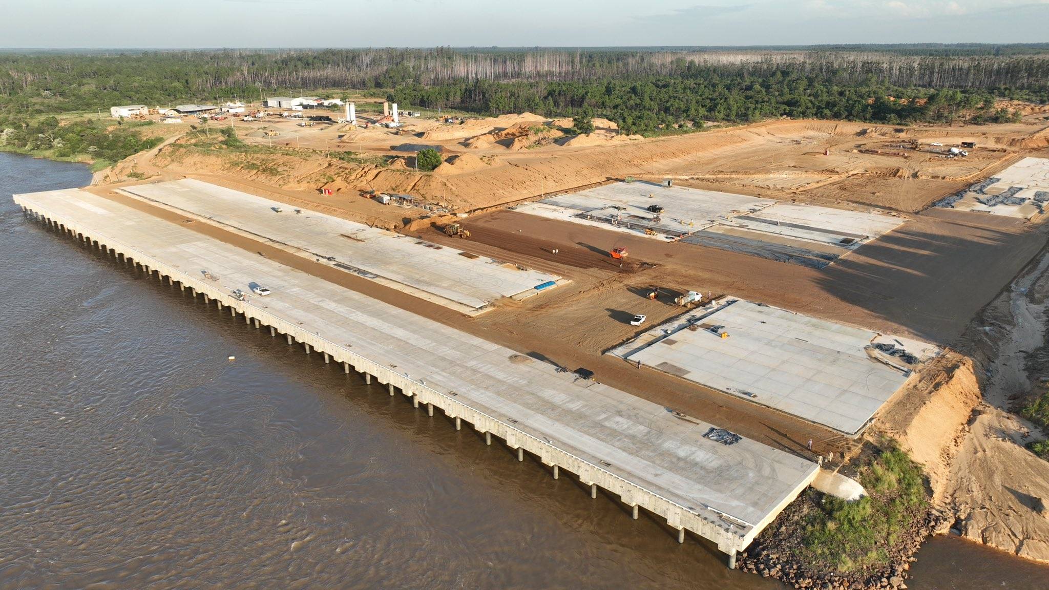 Imagen aérea del nuevo Puerto de Ituzaingó en la provincia de Corrientes
