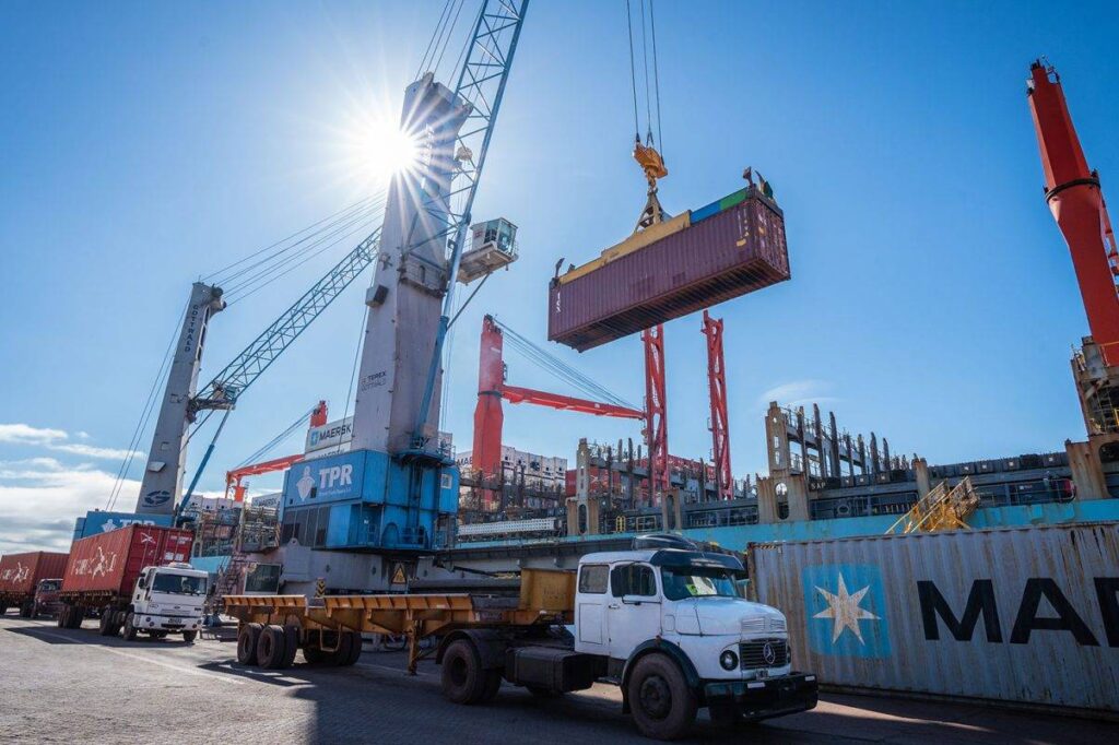 Exportaciones a Brasil desde Argentina en operación logística regional