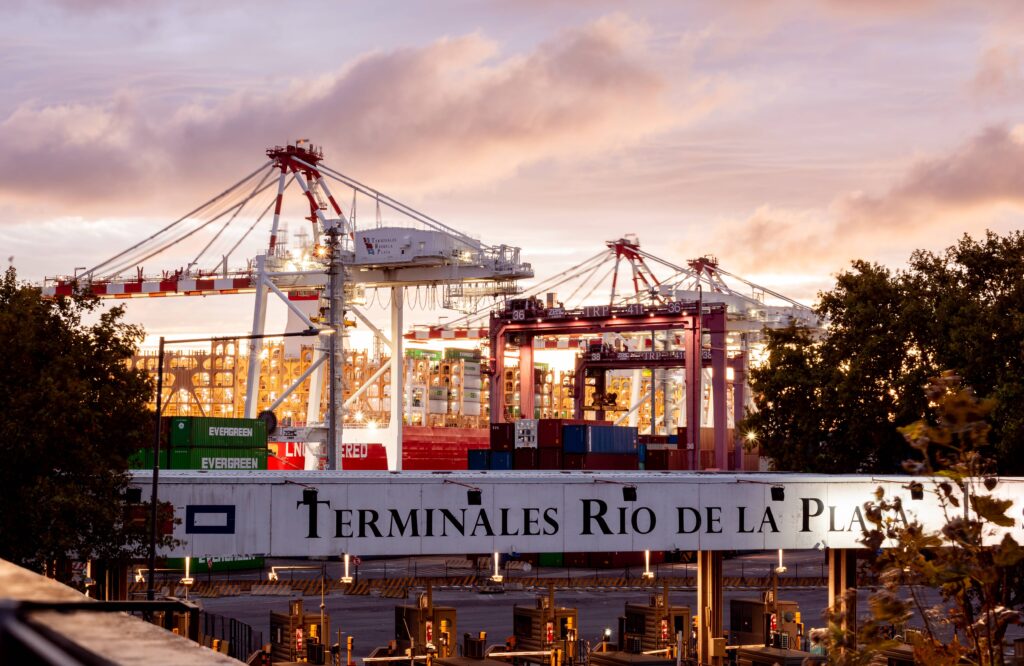 Conectividad marítima Asia en el Puerto Buenos Aires