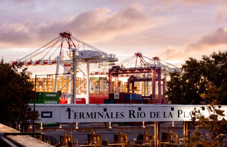Conectividad marítima Asia en el Puerto Buenos Aires