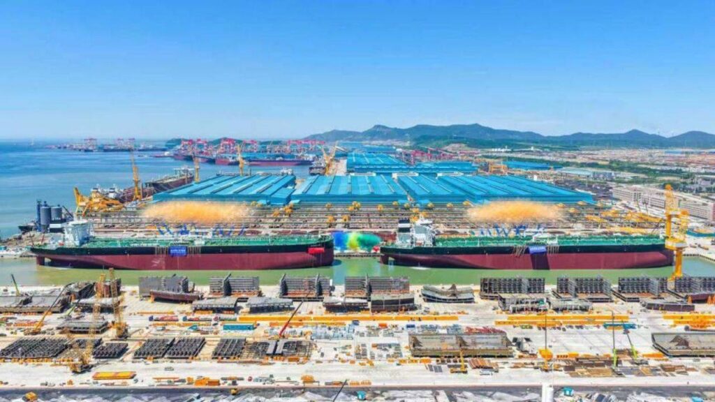 superpetroleros en construcción para el mercado VLCC