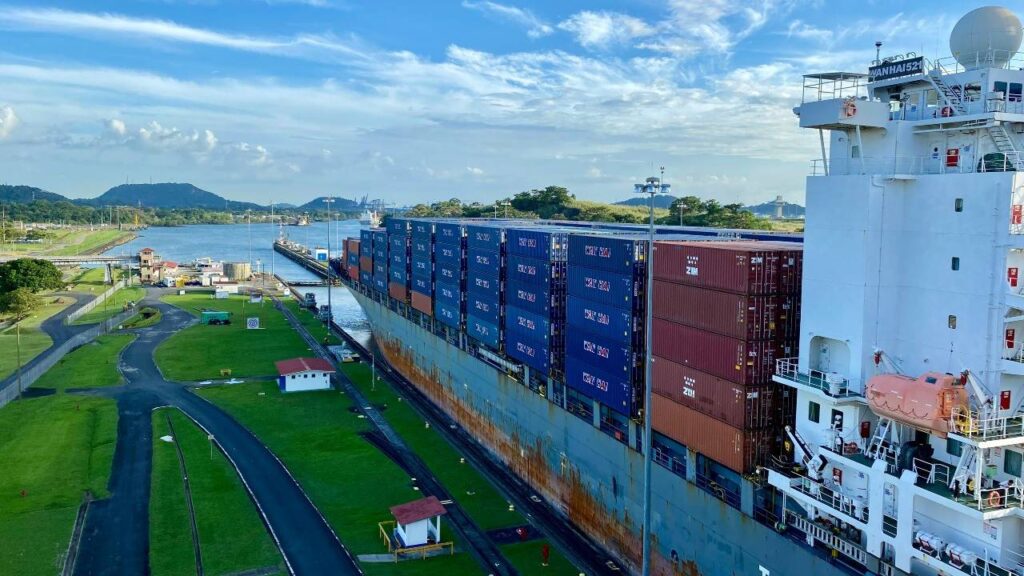 mejoras Canal Panamá con nuevas terminales de contenedores y más TEUs