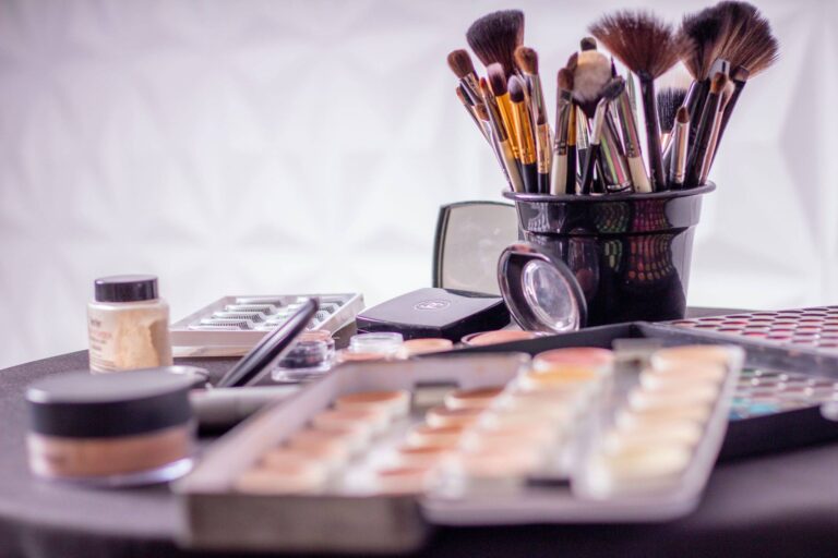 Importación de cosméticos en Argentina con ANMAT
