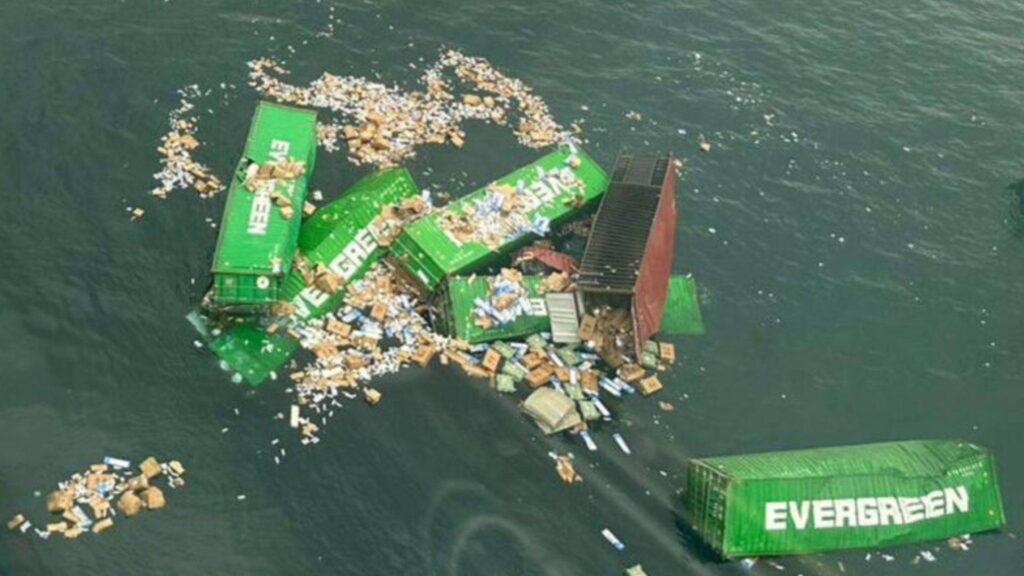 incidente marítimo en Perú afecta buque Evergreen y comercio exterior