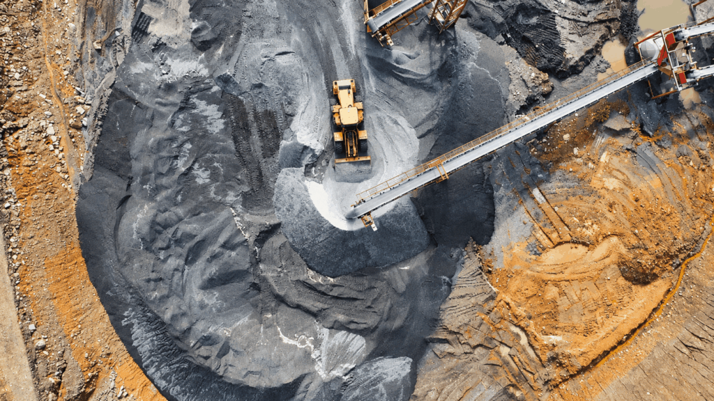 Minería argentina concentrada en cinco provincias exportadoras.