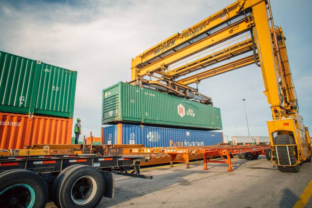 Logística para importación de maquinaria usada