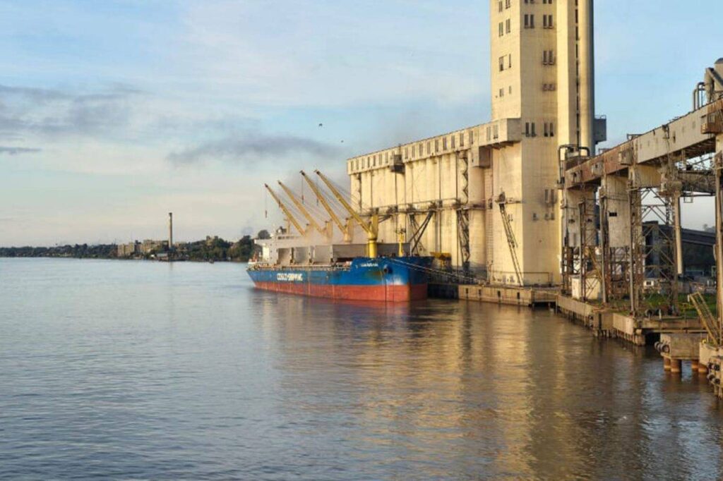 Agro liquidó divisas y aumentó la actividad portuaria en el Gran Rosario