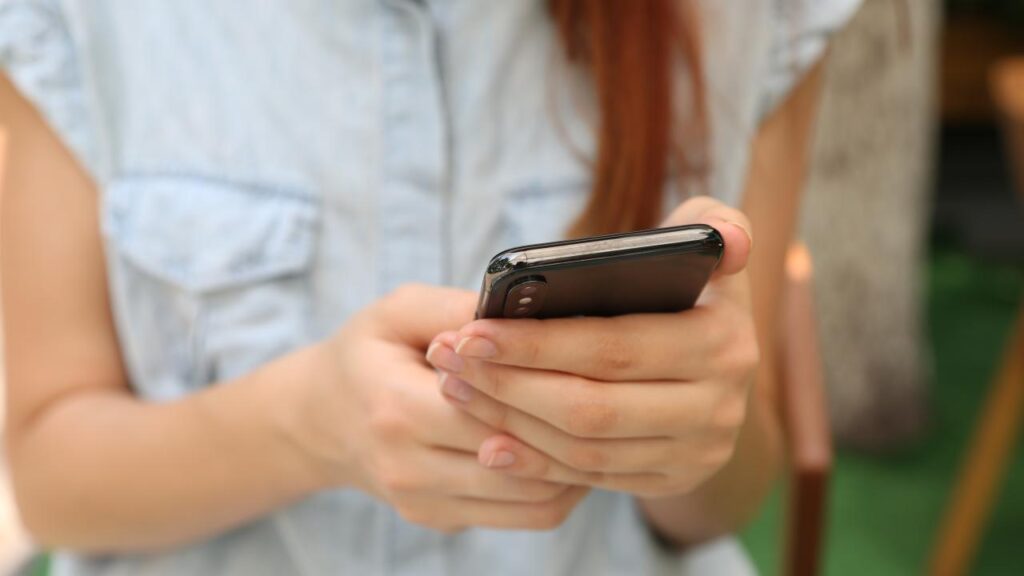 comparación regional de importación de celulares y precios