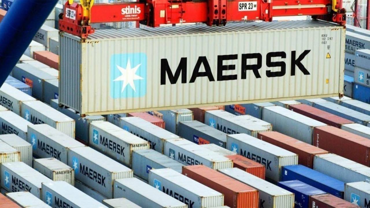 Maersk lidera la confiabilidad naviera en julio 2025