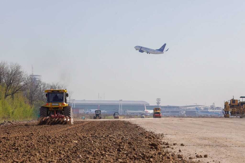 Transporte aéreo de cargas y capacidad disponible en Ezeiza