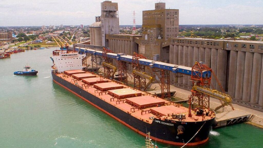 Puerto Quequén crecimiento exportaciones granos