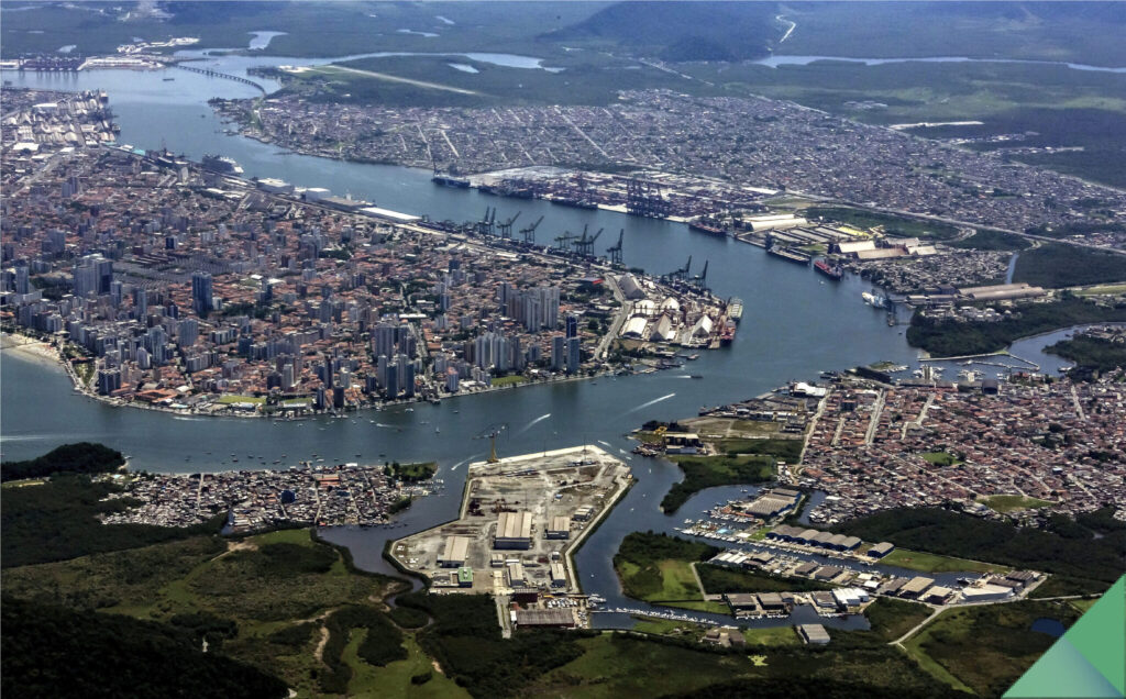 Congestión del puerto de Santos y su impacto en el comercio exterior argentino.