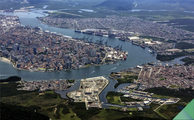 Congestión del puerto de Santos y su impacto en el comercio exterior argentino.