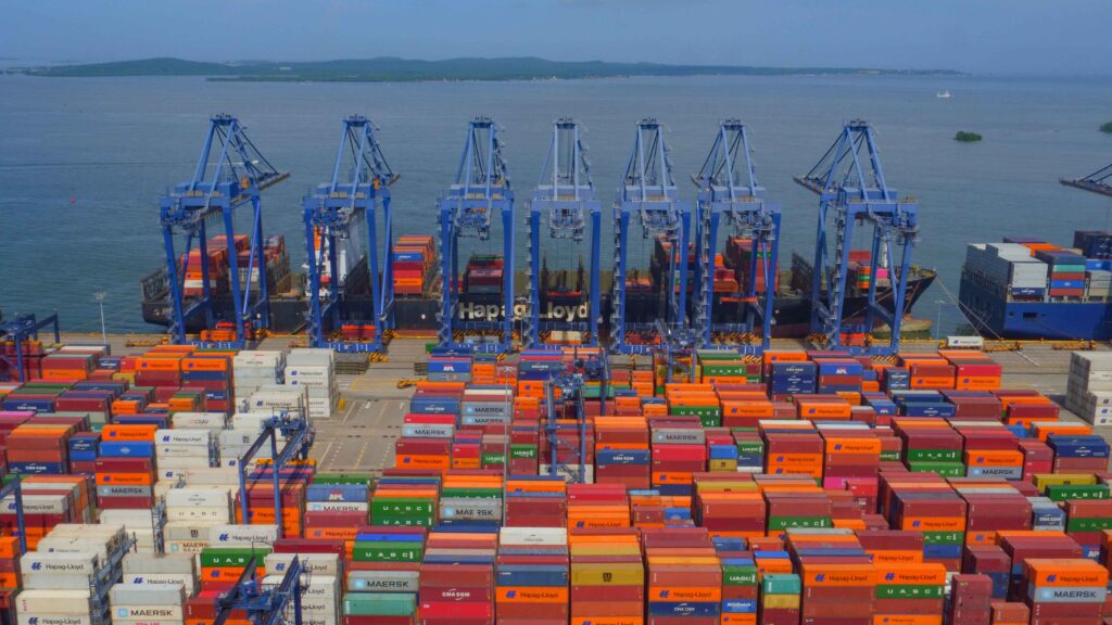 tarifas marítimas desde Asia en transporte de contenedores