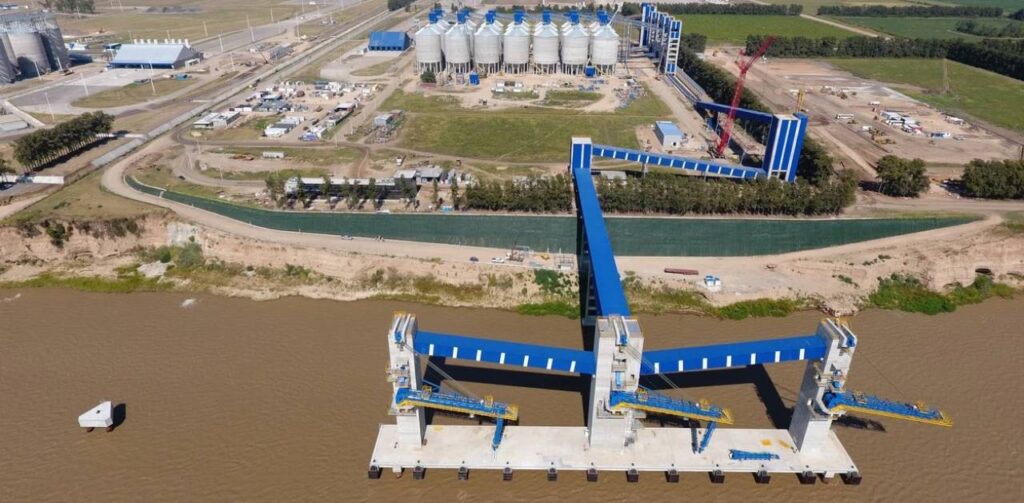 Puerto multipropósito en Timbúes sobre el río Paraná, aprobado bajo el RIGI