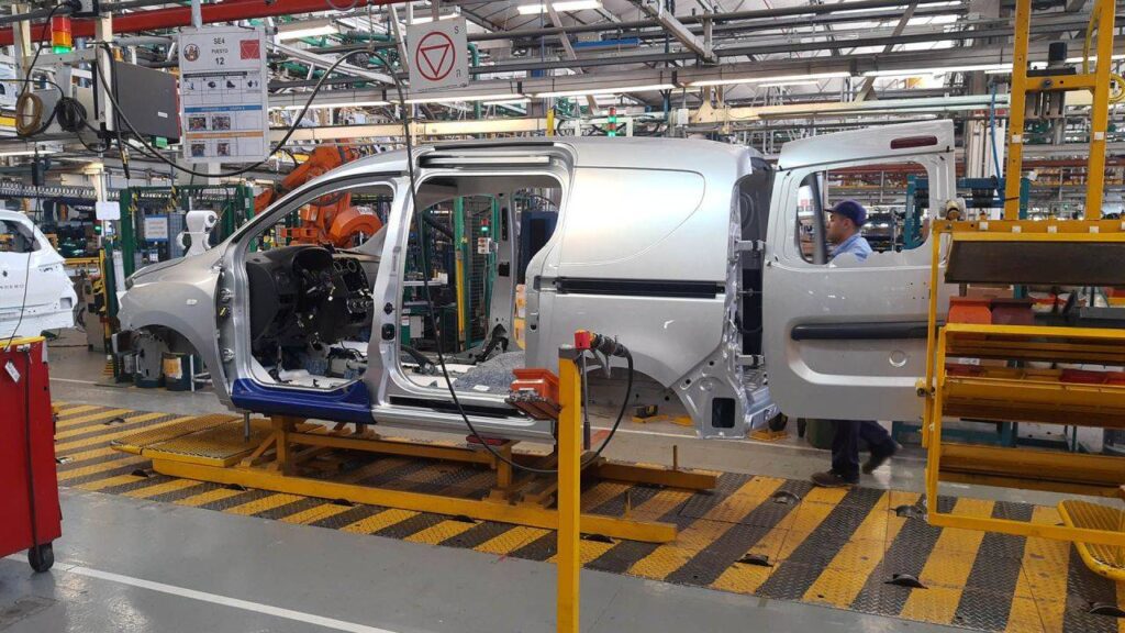producción de la industria automotriz argentina en una terminal fabril